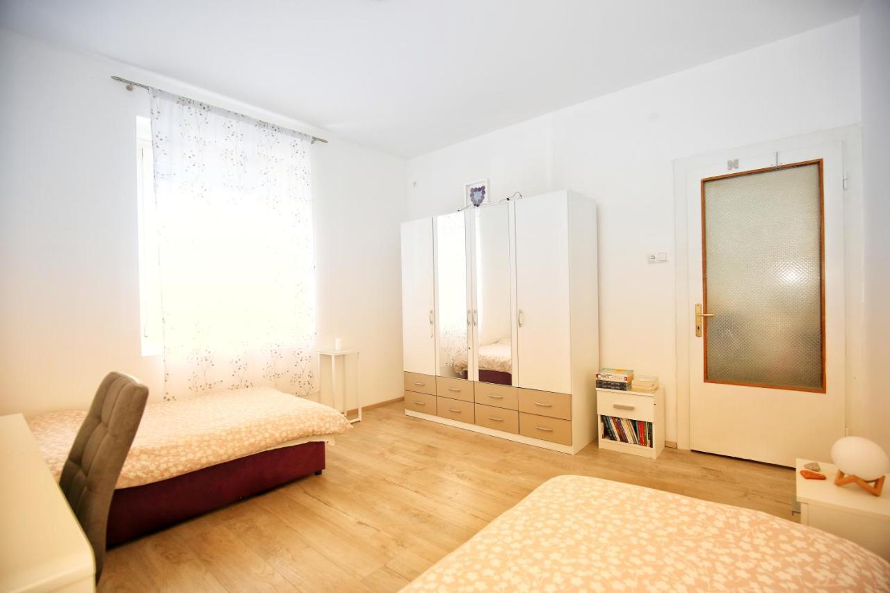 Family Apartment Rijeka Exterior photo